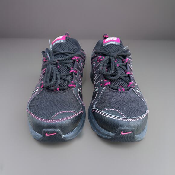 - Nike Alvord 10 Woman’s Size 9 Low Black Super Clean - Picture 6 of 8